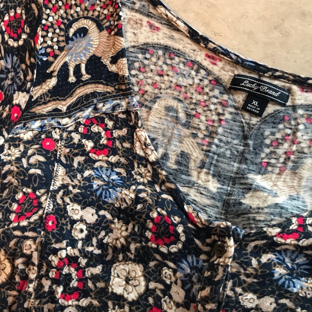 Lucky Brand Floral Print Button Front Top Size XL - Picture 5 of 7